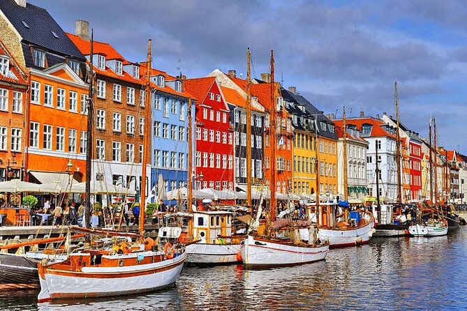 2-Hour Private City Walking Tour with a Canal Tour ticket - Nyhavn, Copenhagen’s Harbor Showpiece