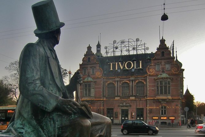 3 Hours Private Bike Tour in Copenhagen - Amalienborg, the Opera House, and Our Saviour’s Church