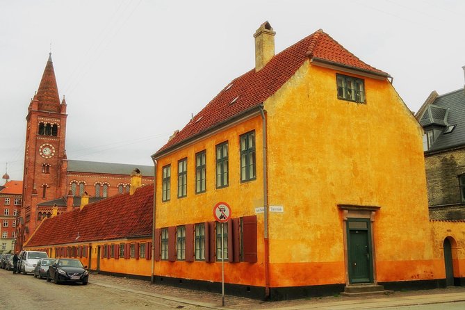 3h Private walking tour, Copenhagen - The Round Tower offers a quick look upward