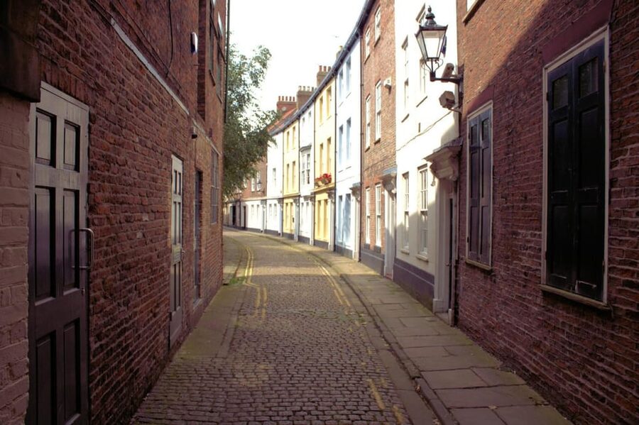 Aalborg: Express Walk with a Local in 60 minutes - Walking toward the House of Music