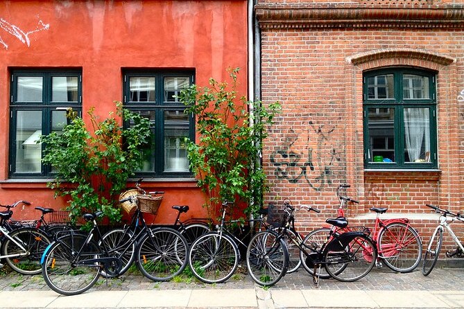 Best of Copenhagen Biking Tour-3 Hours, Small Group max 10 people - Rosenborg Castle and Copenhagen’s royal past