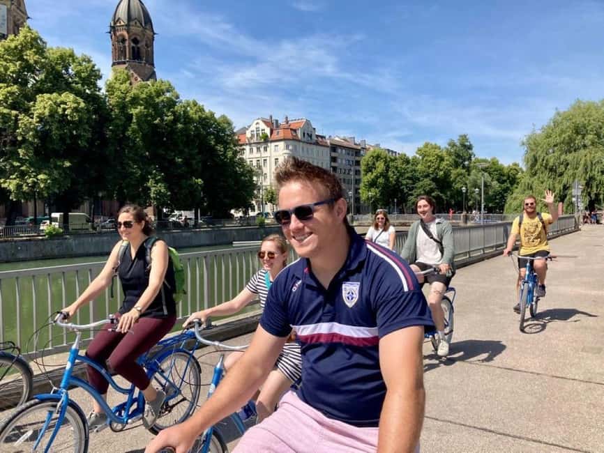 Copenhagen: 1.5-Hour City Highlights Bike Tour - Guides, safety, and the tone of the ride