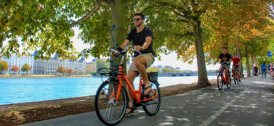 Copenhagen: 3-Hour City Highlights Bike Tour with Guide - Nyboder and the Little Mermaid