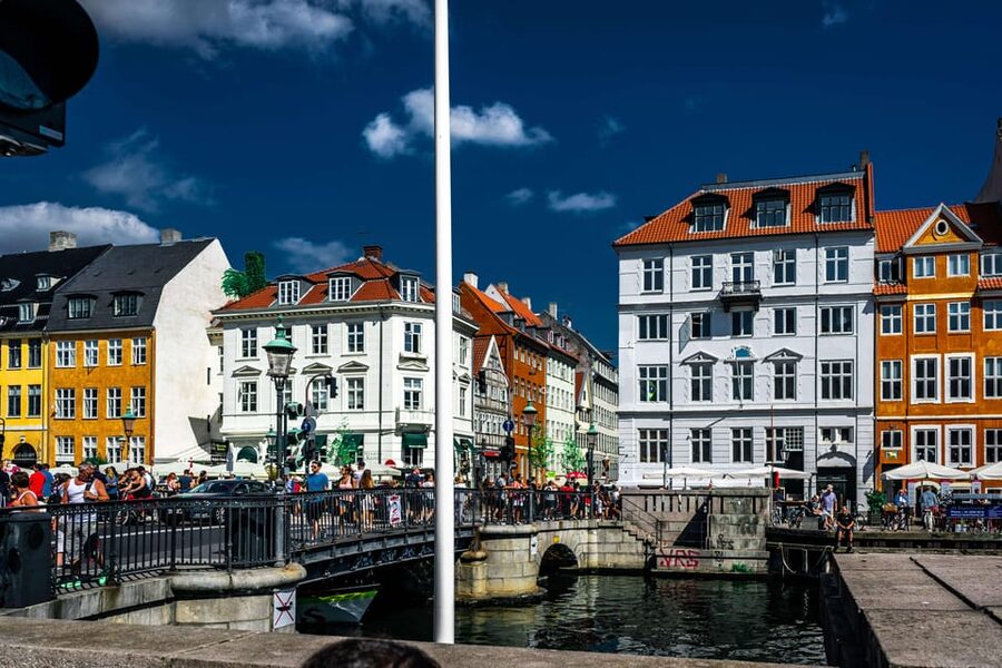 Copenhagen: 3-hour Private Guided Bike Tour - Islands Brygge and Copenhagen’s Waterways
