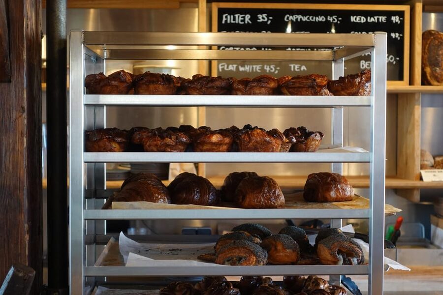 Copenhagen: Best of Danish Pastry Tasting Tour - The walk between bakery counters