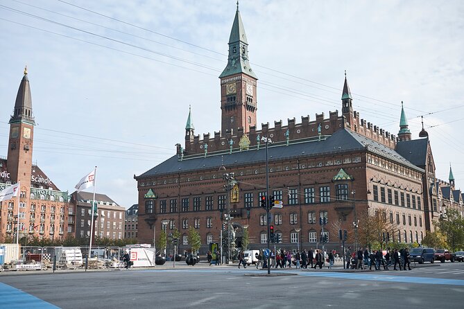 Copenhagen Canal Boat Cruise and City, Nyhavn Walking Tour - The One-Hour Cruise: Holmen, the Little Mermaid, and Christianshavn
