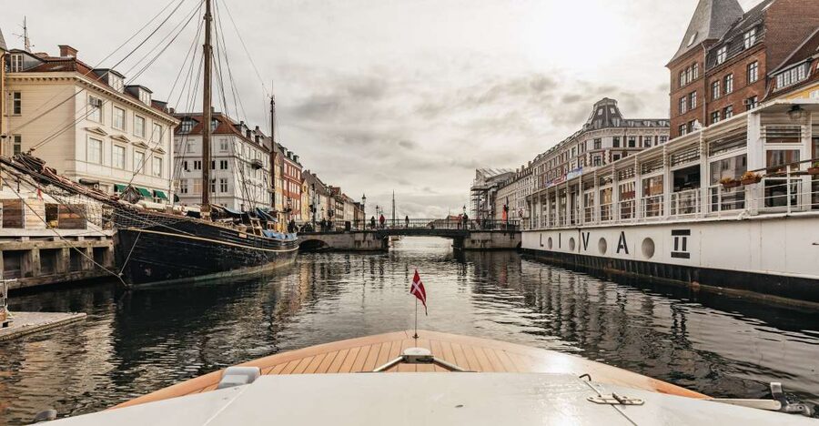 Copenhagen: Canal Cruise with Guide - Christiansborg and the political heart of Copenhagen