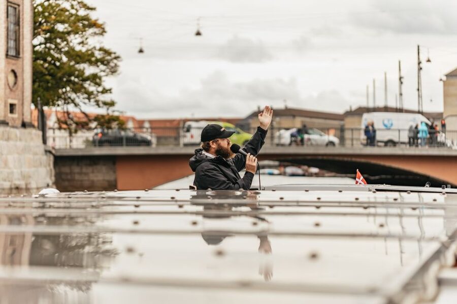 Copenhagen: Canal Cruise with Guide - From the Central Bank to the former Stock Exchange