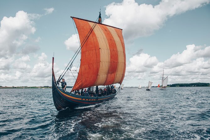 Copenhagen Card - DISCOVER 80+ attractions and public transport - Churches, canals, and Copenhagen’s own story
