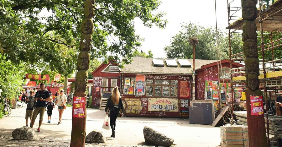 Copenhagen: Christiania & Christianshavn Guided Walking Tour - What the local guide adds