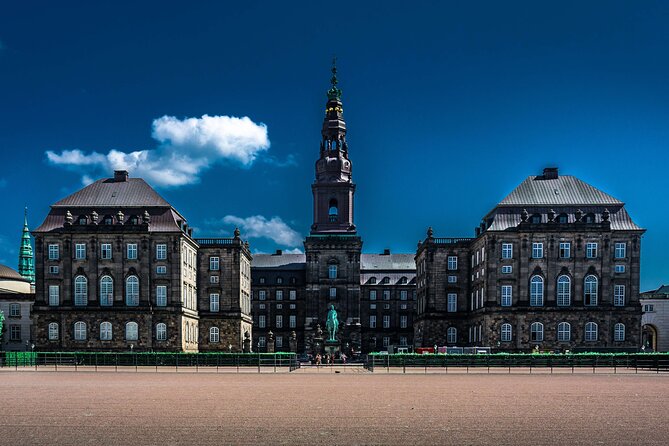 Copenhagen & Christiansborg Palace Private Walking Tour - The King’s Garden and the outside of Rosenborg Castle