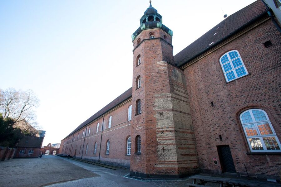 Copenhagen: Danish War Museum Entry Ticket - Entering the 1604 Tøjhus arsenal