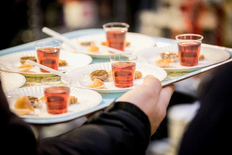 Copenhagen: Evening Gourmet Walk with Food & Drinks Tasting - Four short market stops keep the pace moving