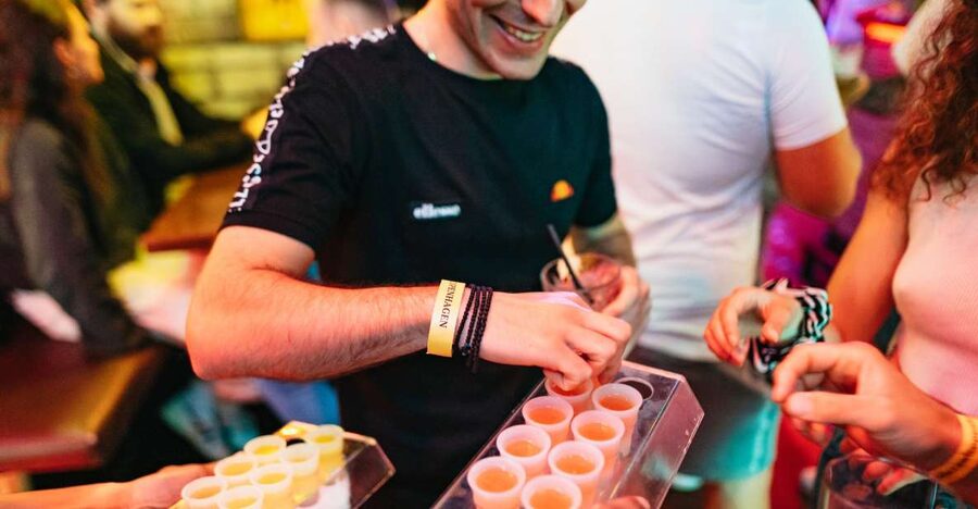 Copenhagen: Guided Party Pub Crawl with 4 Shots and 1 Drink - Games, karaoke, and the social formula