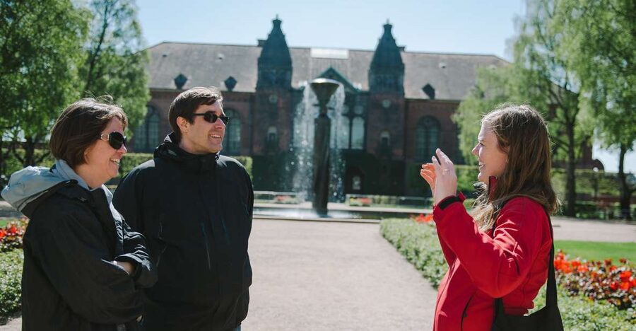 Copenhagen: Highlights & Hygge Guided Walking Tour w/ Lunch - Why the small group makes a difference