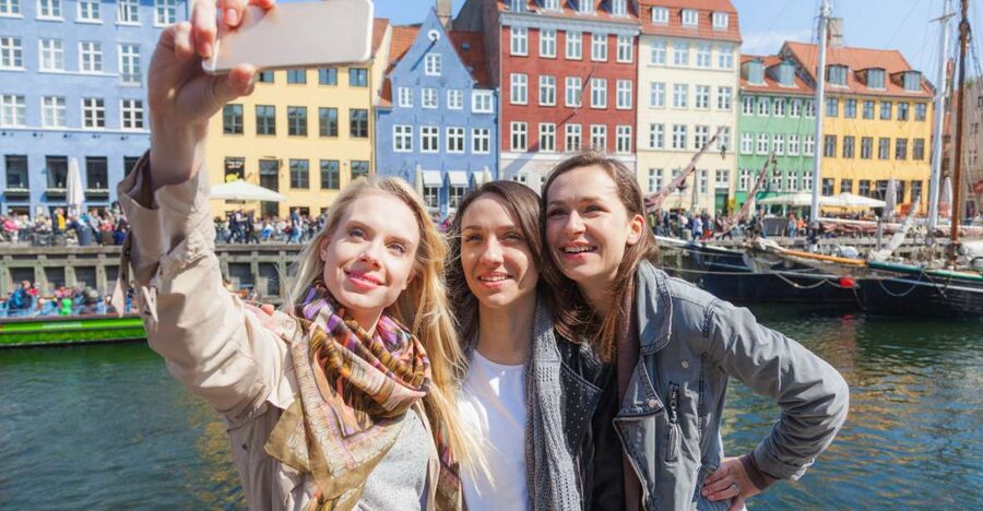 Copenhagen: Highlights & Secrets Private Walking Tour - Kongens Nytorv and Nyhavn’s easygoing public life