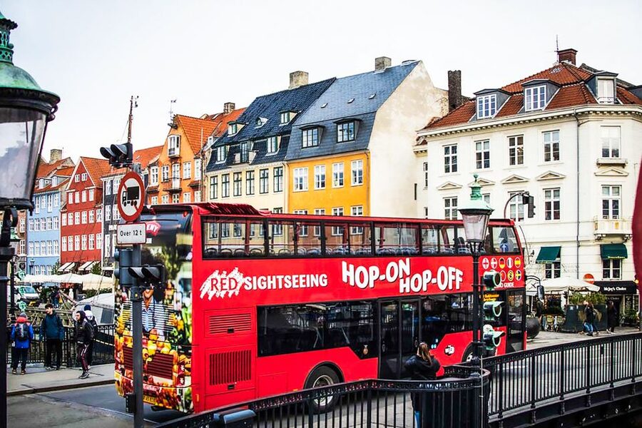 Copenhagen: Hop-On Hop-Off Bus Tour with Boat Tour Option - The one-hour canal boat is worth adding