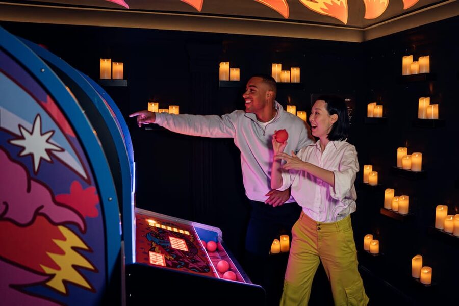 Copenhagen: IKONO Immersive Experience Entry Ticket - The Silver Balloon Room Is Built for Photographs