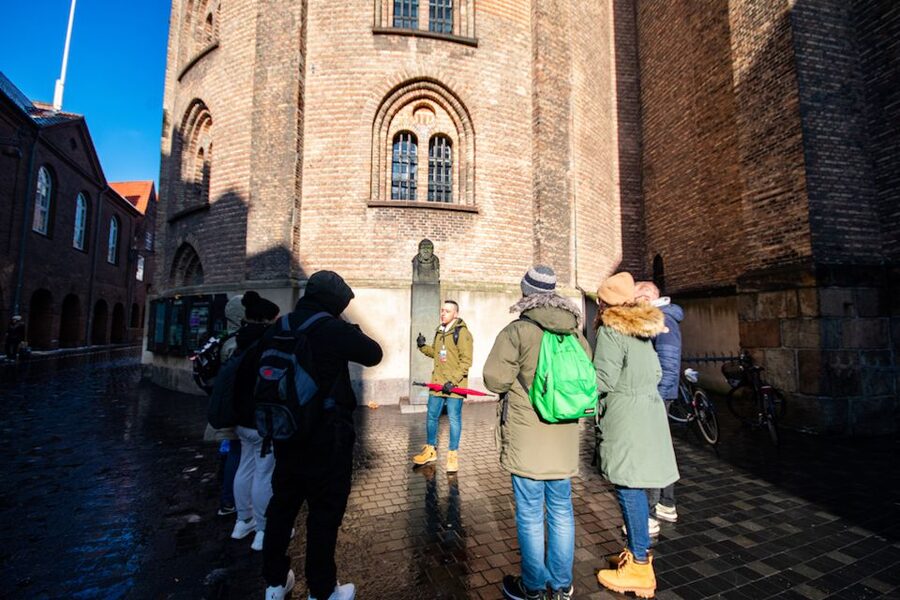Copenhagen: Maxitour the Must-Haves in English - Who will get the most from this Copenhagen tour?