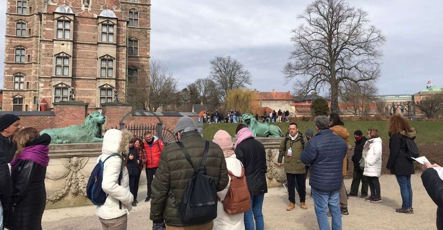 Copenhagen: Maxitour the Must-Haves in English - Covering Copenhagen in one seven-hour route