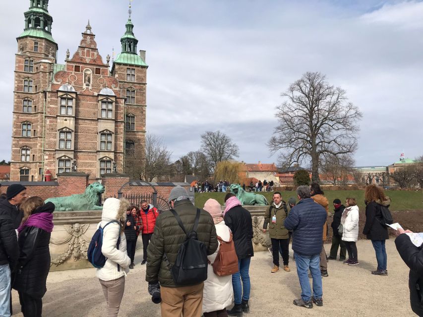 Copenhagen: Maxitour the Must-Haves in English - Starting outside Copenhagen Central Station