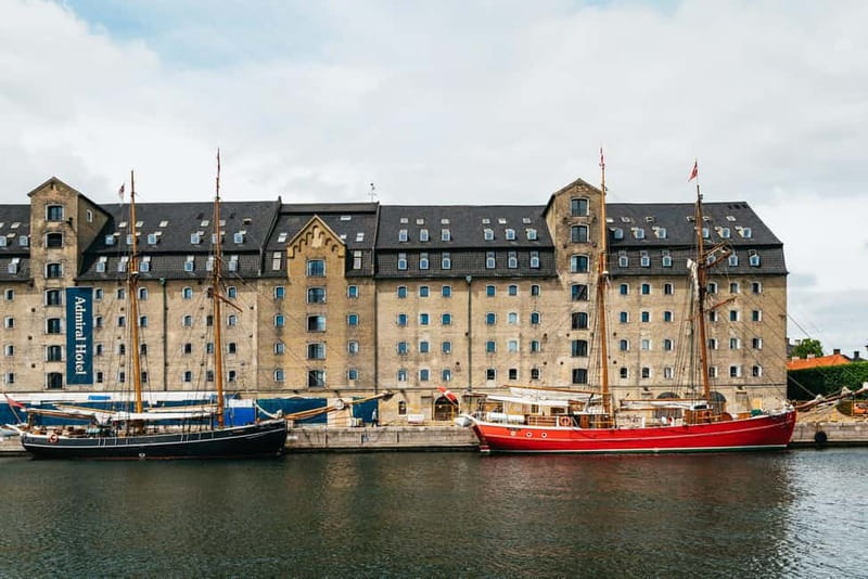 Copenhagen: Old Canals and Hidden Gems Social Boat Tour - Returning through Copenhagen’s old canals