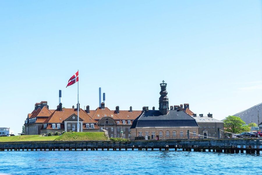 Copenhagen: Old Town and Nyhavn Private Family Tour - Is $240 per person fair?