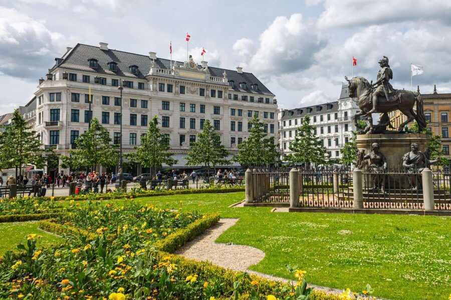 Copenhagen Old Town, Nyhavn, Canal Walking Tour & Christiana - The Memorial Anchor and the harbor edge