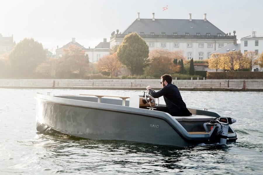 Copenhagen: Private Boat Tour with Captain (Lite) - What the captain adds to the experience