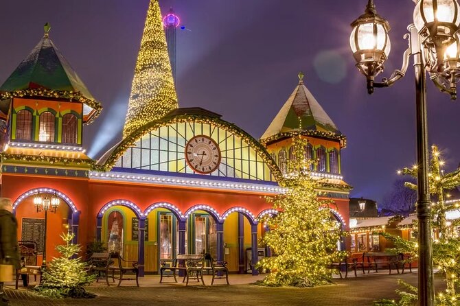 Copenhagen Private Christmas Walking Tour with Gløgg - The Stork Fountain and seasonal treats