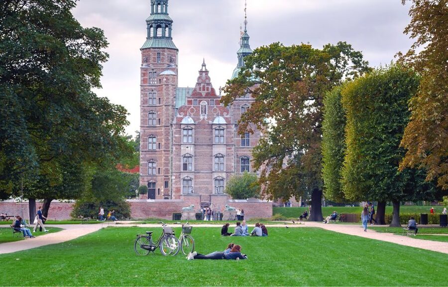 Copenhagen: Private Full-Day City Tour with Lunch Option - Along the river to Kastellet and the Little Mermaid