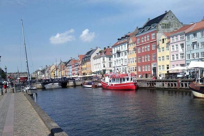 Copenhagen Private Guided tour by Car with Tailorable Itinerary - Guide style and communication