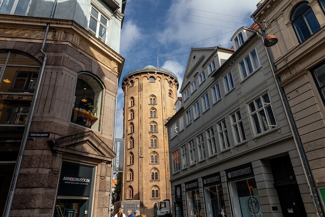 Copenhagen Private Tour: Highlights & Hidden Gems by Bike or Foot - The guides make the difference