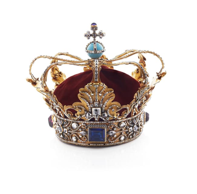 Copenhagen: Rosenborg Castle Entry Ticket - Exploring the preserved royal rooms