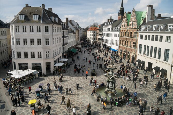 Copenhagen Royal Conspiracy Exploration Game and Tour - Starting at Amalienborg Palace and its royal square