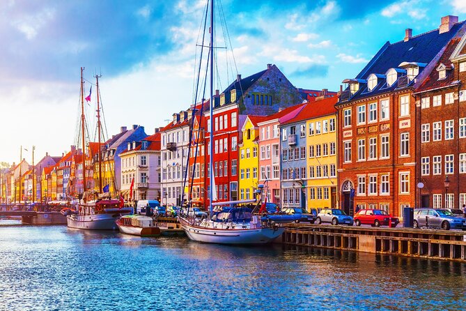 Copenhagen: Self Guided Scavenger Hunt and Tour - Starting at Copenhagen City Hall