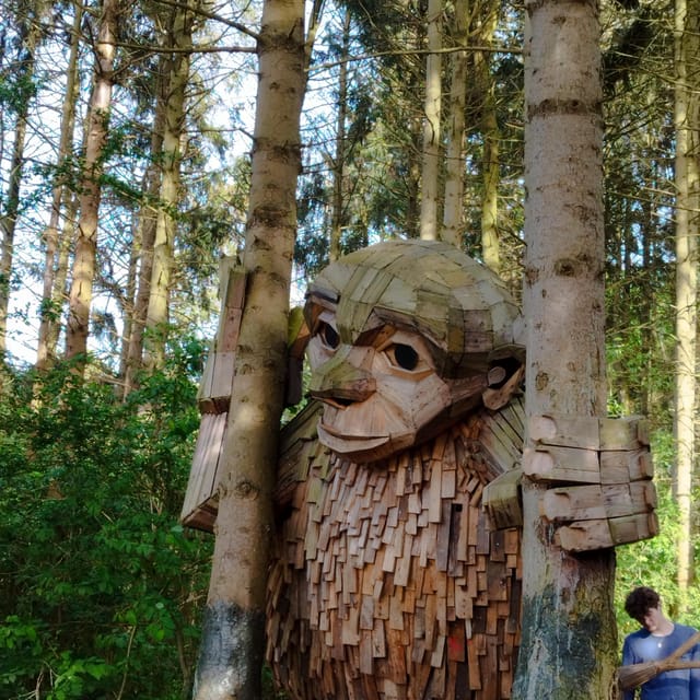 Copenhagen: Six Forgotten Giant Sculptures Tour by Bus - Hill Top Trine and the pleasure of finding the route