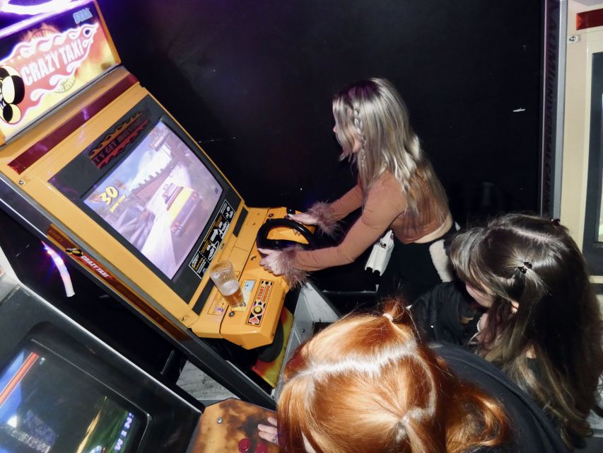 Copenhagen: Social Nightlife Pub Crawl with Shots & Games - What the guide adds to the experience