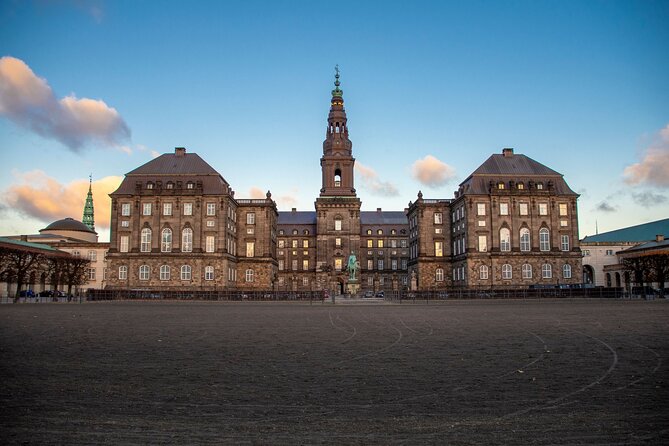 Deluxe Copenhagen Shore Excursion from Cruise Ship Port - A useful five-hour introduction to Copenhagen