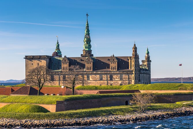 Deluxe Copenhagen Shore Excursion from Cruise Ship Port - Nyhavn: the tour’s most relaxed half-hour
