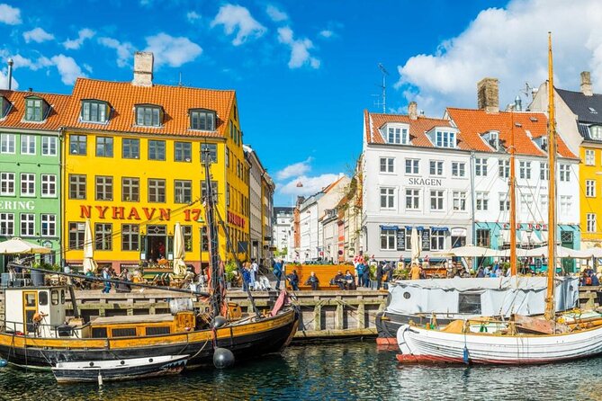 e-Scavenger hunt Copenhagen: Explore the city at your own pace - Tivoli and the city’s playful side