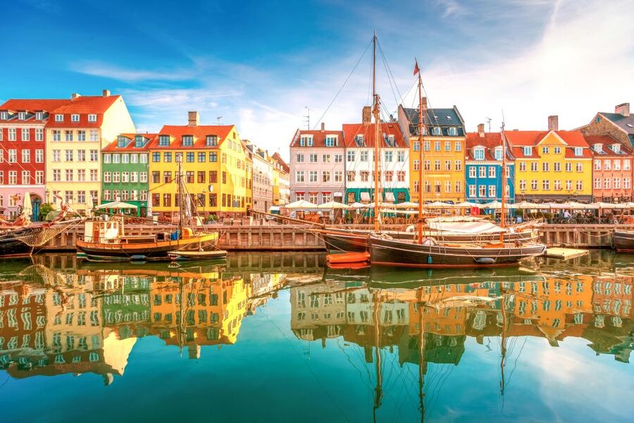 From Copenhagen: Private Frederiksborg Castle Tour - Practical tips for a smoother visit