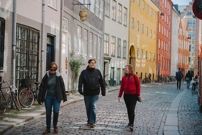 Good Morning, Copenhagen: Feel The Danish Hygge & Happiness - Kongens Have and the royal story behind the calm
