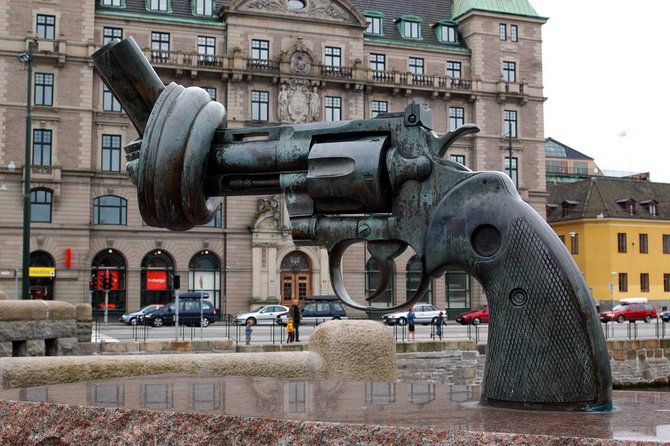 Malmö Full Day Private Trip, Sightseeing Tour & Lunch Option - The old cemetery, cinnamon buns, and Gustav Adolfs Torg
