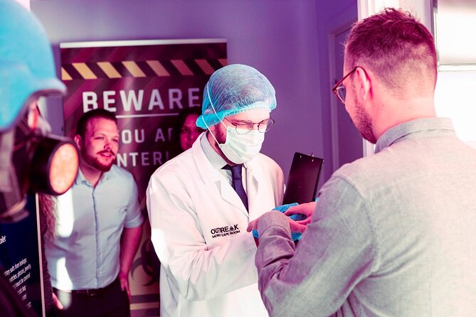 Outbreak Escape Room - The opening briefing and the pandemic story