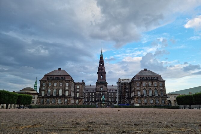 Private E-Biking Copenhagen History and Nature Adventures - The guide makes the difference