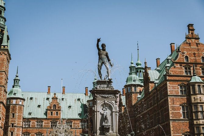 Private Tour to Frederiksborg Castle - Arriving at a palace on three islets