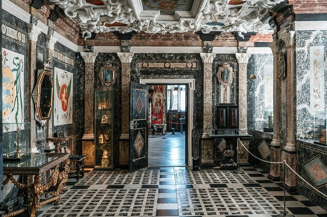 Rosenborg Castle Entry Ticket in Copenhagen - Timing, tickets, and getting inside