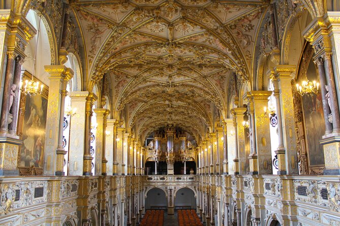 Round Tower, Rosenborg Castle and Old Town Copenhagen Tour - What the private format really adds