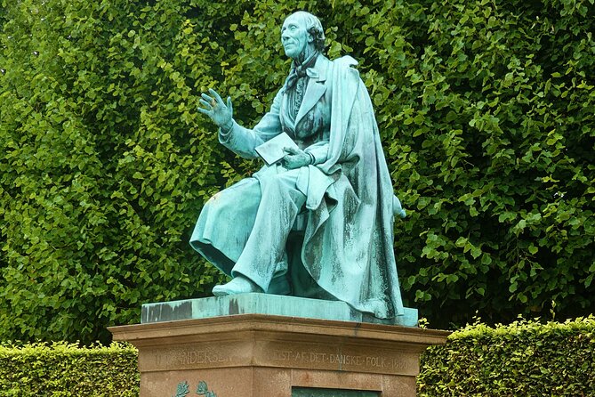 Self-Guided Tour of Hans Christian Andersen's Copenhagen - Royal connections at Amalienborg and Frederik’s Church
